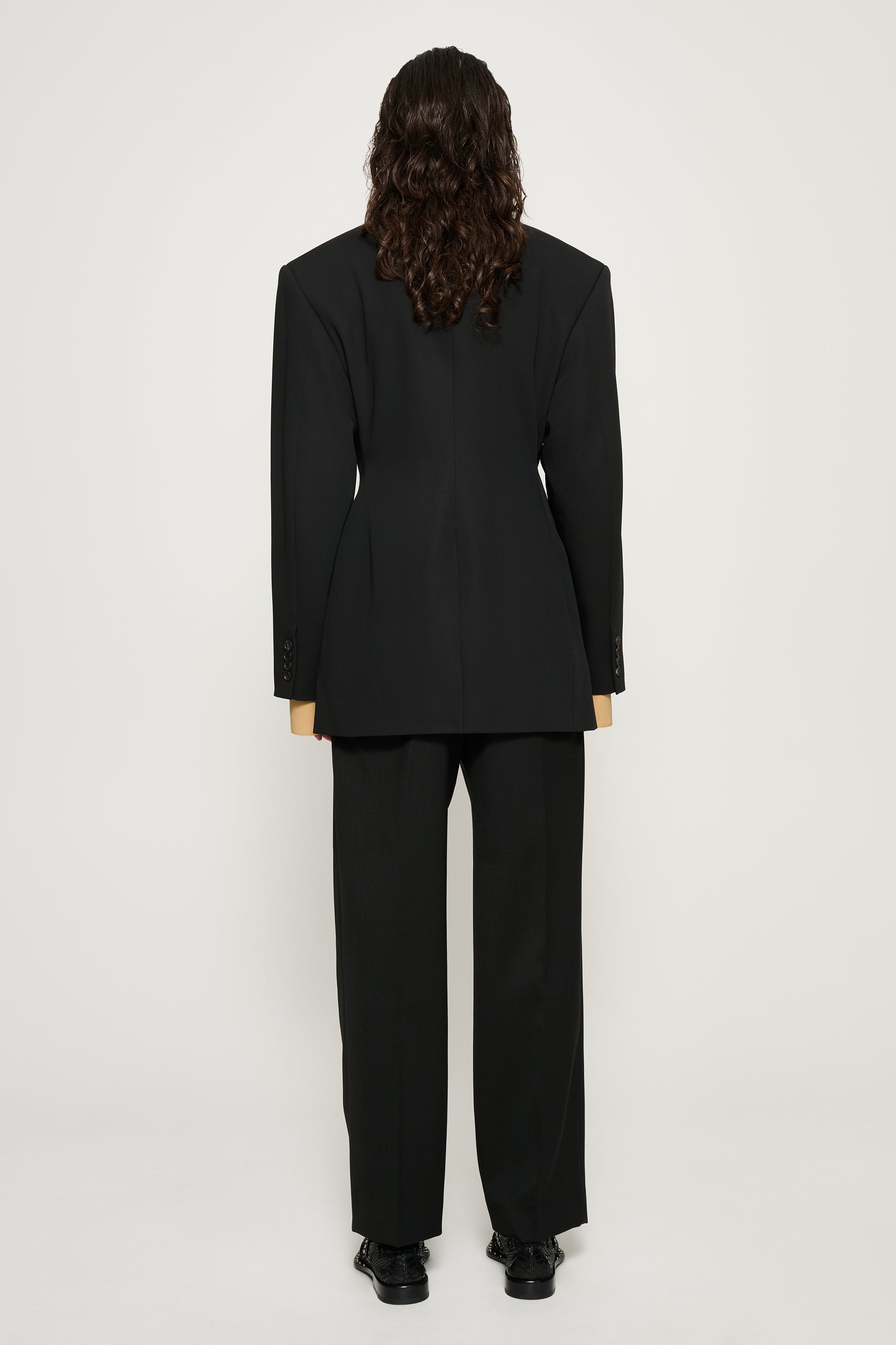 Arwa Hourglass Blazer